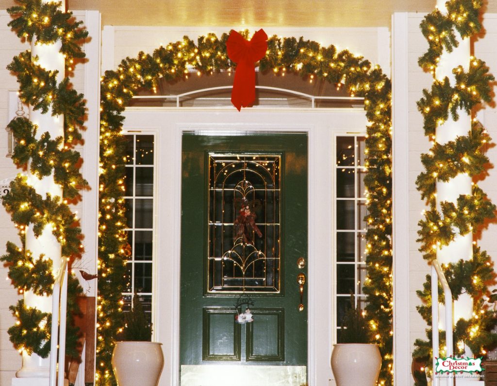 Decorate a Front Porch for Christmas