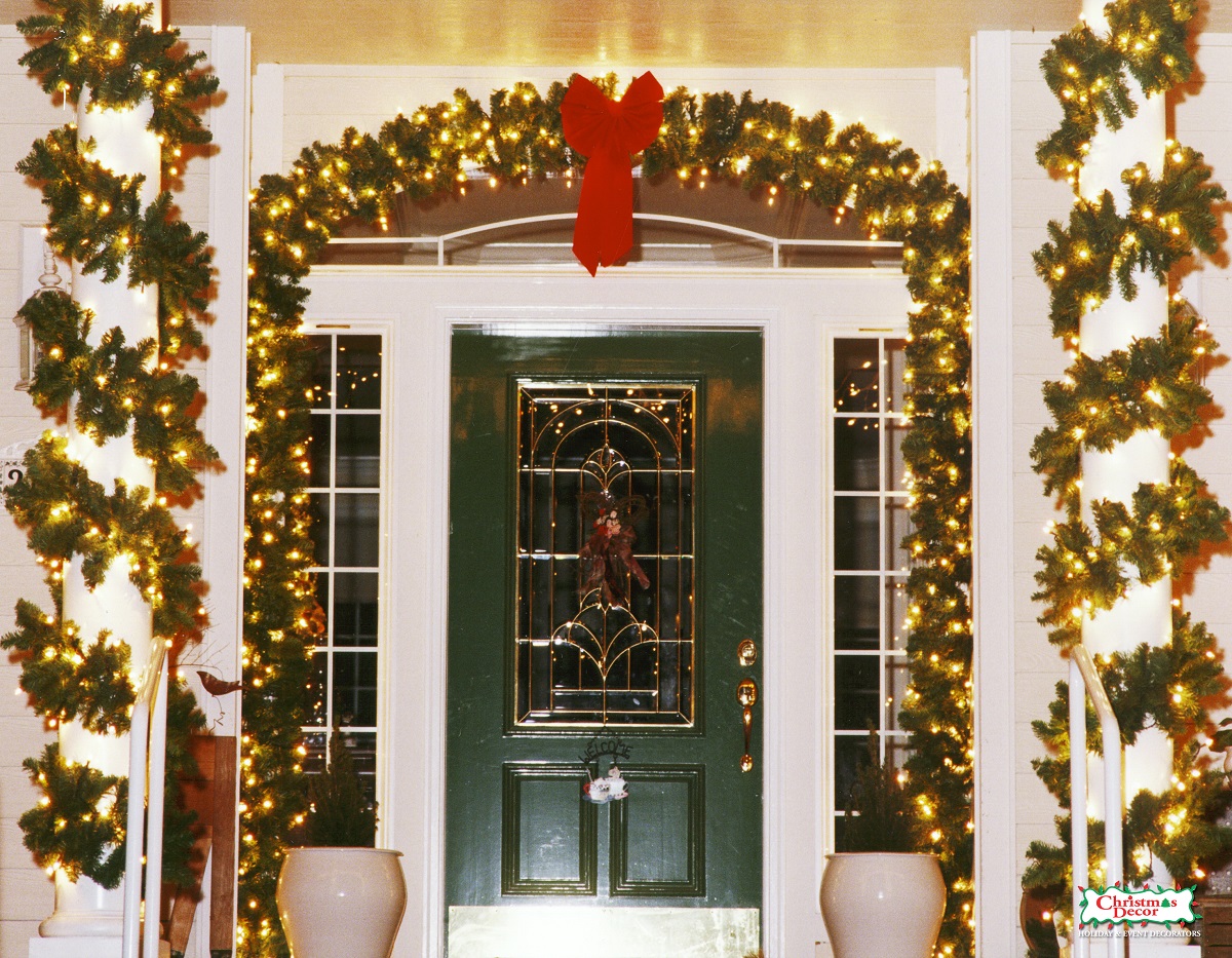 Decorate a Front Porch for Christmas